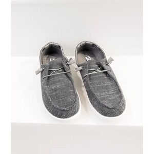 Not Rated MACO SNEAKER IN CHARCOAL Sz 10 Comfortable/Easy slip On New In Box